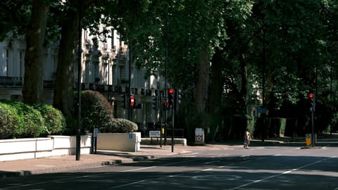 DSCF1845 Westbourne Green, London | XF90mm f6.9 1/270s ISO800