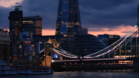 DSCF7406 Tower Bridge, London | XF90mm f3.0 1/71s ISO500