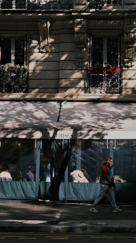 DSCF2921 Quartier de Grenelle, Paris, France | XF16-55mm f5.0 1/400s ISO320